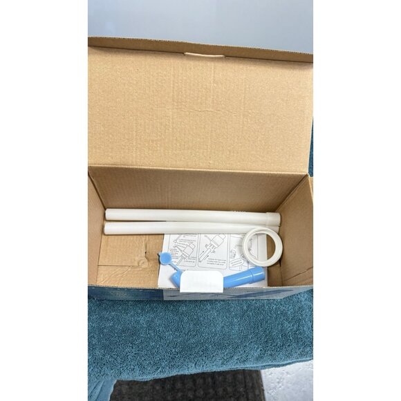 EZ Pump Water Pump Dispenser For 5 Gallon Water Jugs - Picture 5 of 6